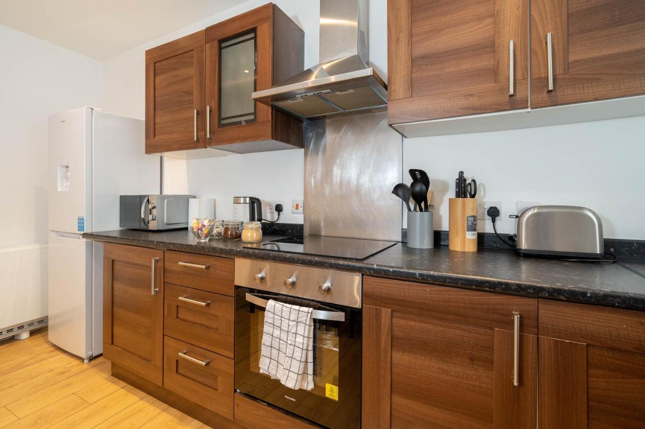 Three Bedroom Apartment- One Choice Stays Serviced Accommodation- Jewellery Quarter Birmingham Ngoại thất bức ảnh