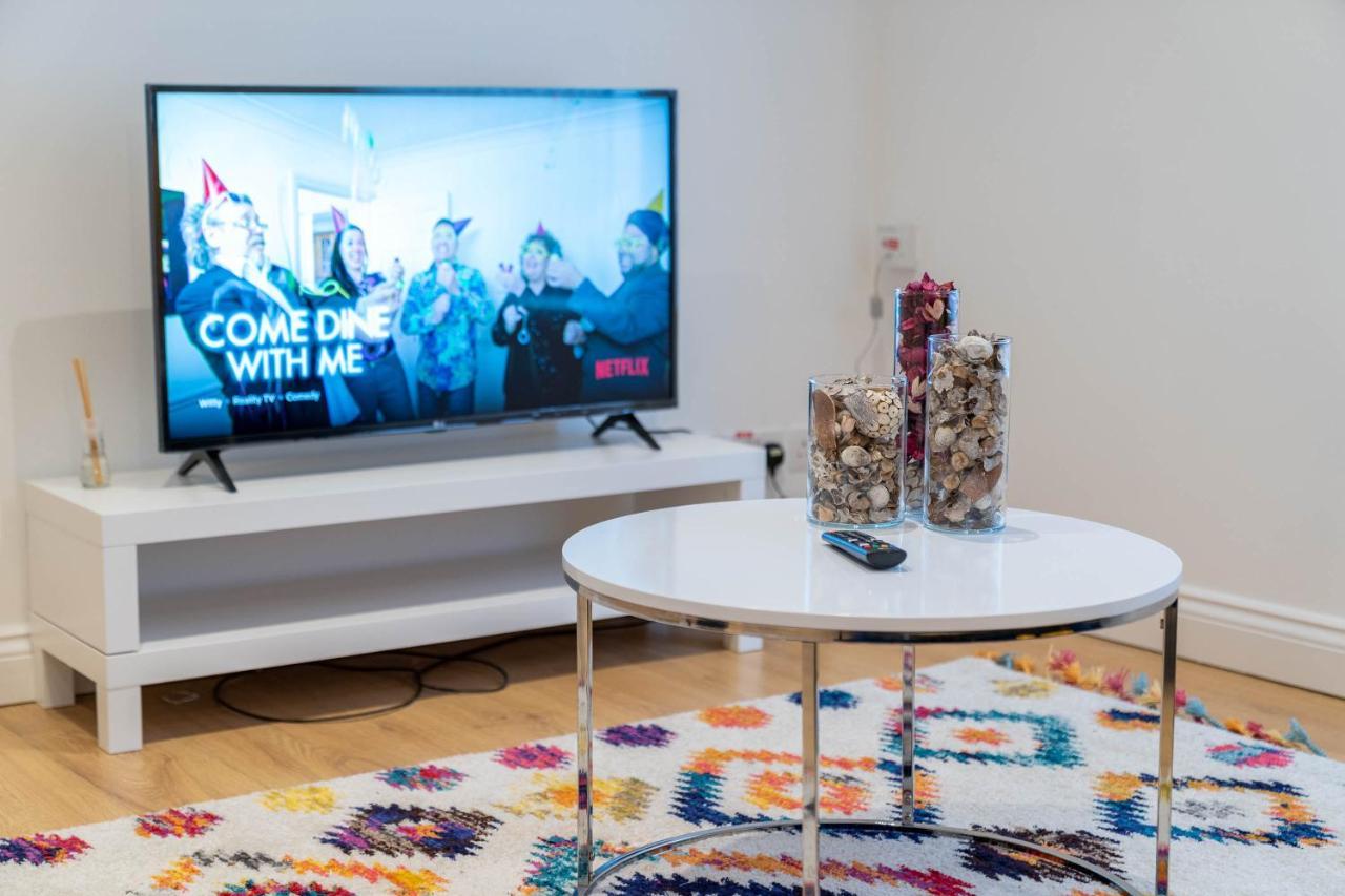 Three Bedroom Apartment- One Choice Stays Serviced Accommodation- Jewellery Quarter Birmingham Ngoại thất bức ảnh