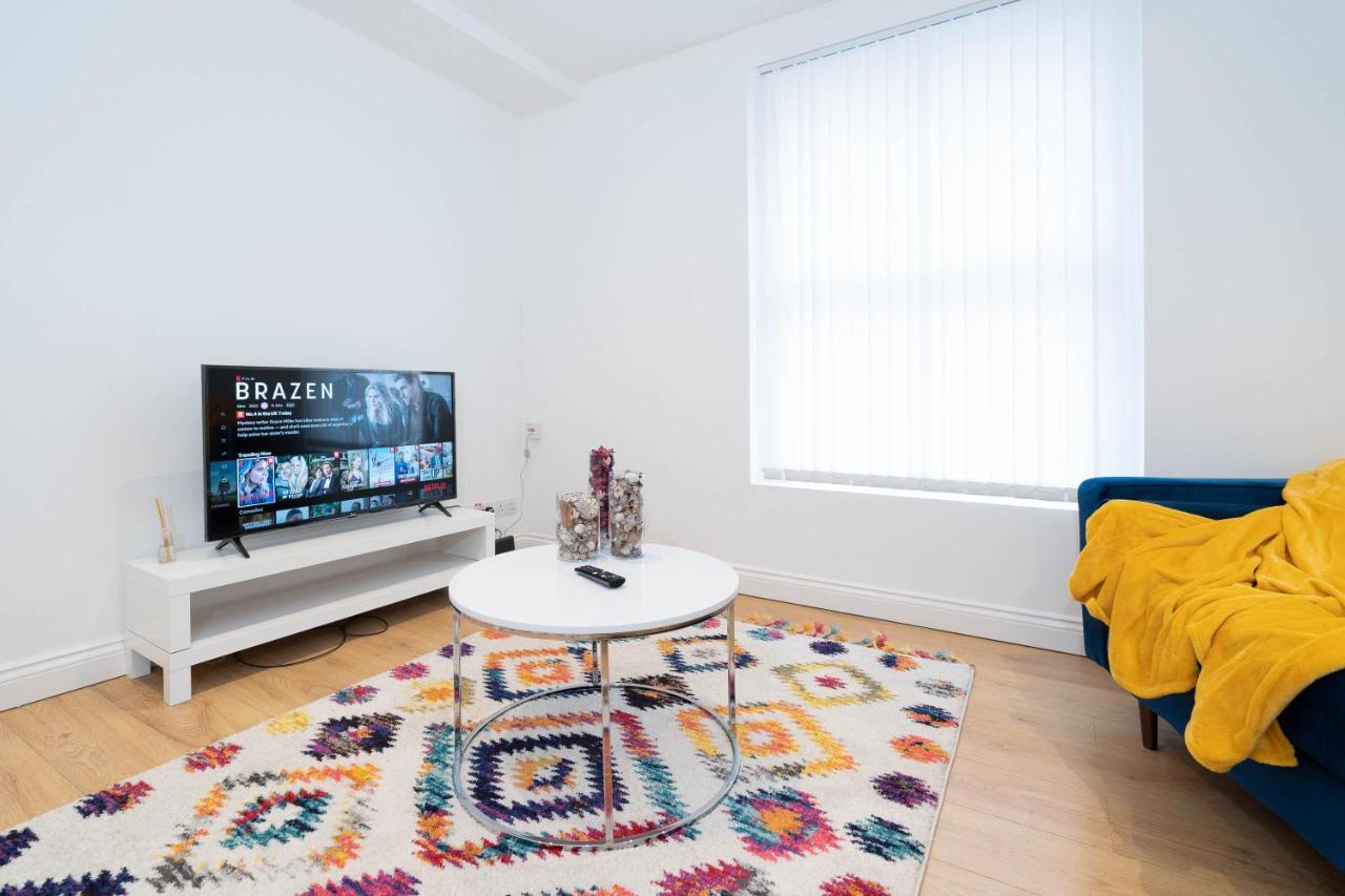 Three Bedroom Apartment- One Choice Stays Serviced Accommodation- Jewellery Quarter Birmingham Ngoại thất bức ảnh